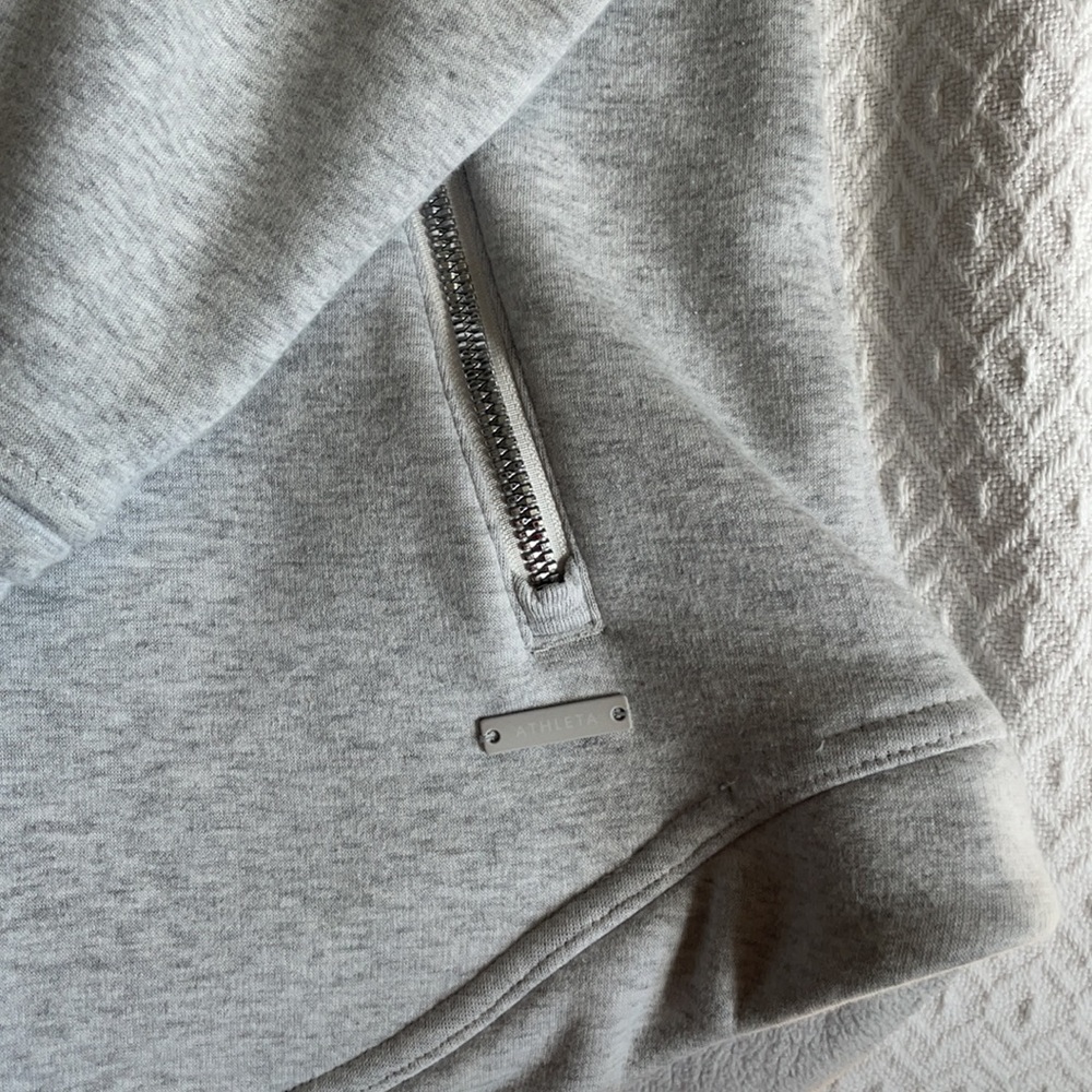 Athleta SP Cozy Karma asymmetrical hoodie - Picture 6 of 13